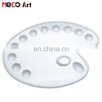 Plastic Oval Shape Palette with 11 Well