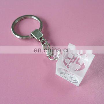 hot sale high quality customized cube shape acrylic transparent cube key ring keychain