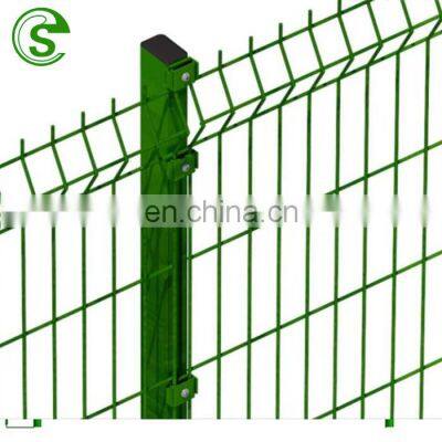 Best Selling Easy Installation 3D Curved  Fence / Outdoor Decorative Wire Mesh Fence