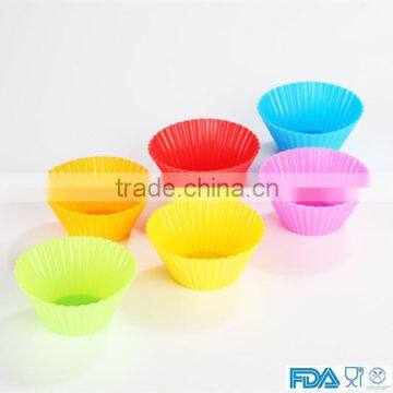 Single various shape FDA silicone muffin cups for cookies