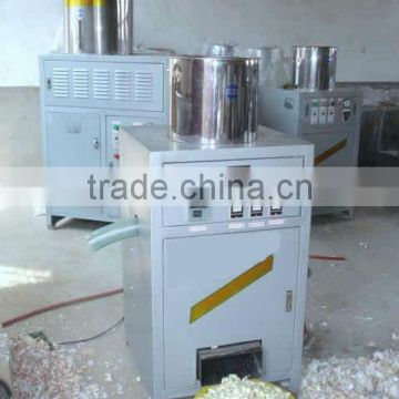 Garlic peeling machine