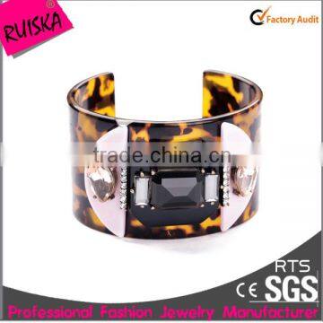 Deep Tortoise Color Resin Cuff Bangle