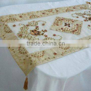 Table runner