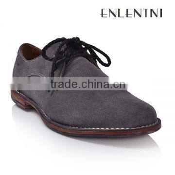 High quality Fashion casual shoes in leather outsole with the suede upper