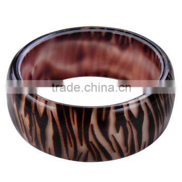 Wholesale 2014 new fashion design Resin bracelet