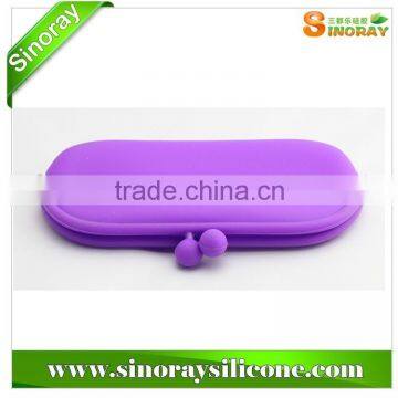 Alibaba China Wholesale rubber purse