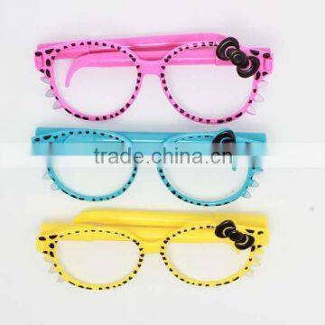 Lovely glasses ball pen new products on china market