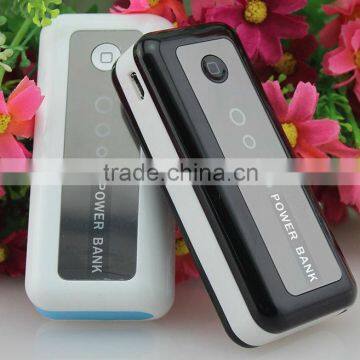 Rechargeable lithium battery Universal USB mobile charger 4400mah