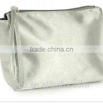 White Stain Zipper Cosmetic Bag