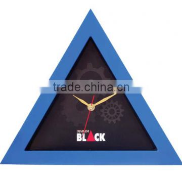 YZ-3311B colourful plastic triangle clocks gift wall clock