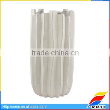 Wholesale Cheap Abstract Ceramic Vase