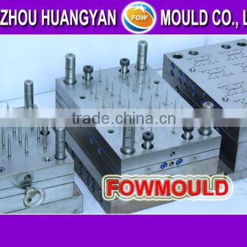 Multi cavity injection precision mould