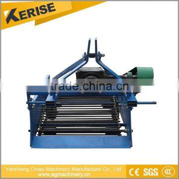 Large capacity potato harvester