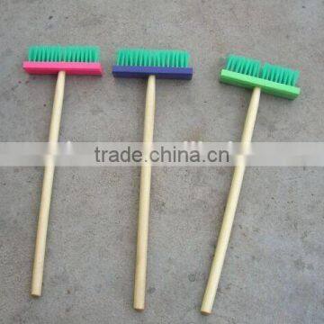 Floor plastic cleaning brush with long wooden handle