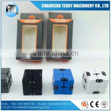 Funny New Design Fidget Plastic Cube & Spinner Toys photo-2