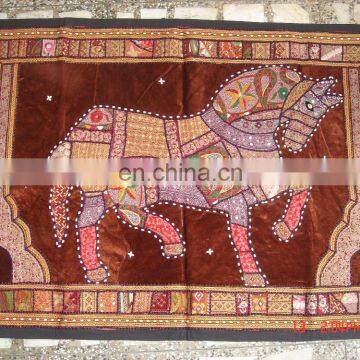 Designer Wholesale Old Silk Cotton Patchwork Wall Hangings Tapestry Runner photo-5