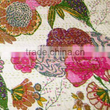 Queen Kantha Quilt Blanket in White Floral Kantha Quilted Bedspreads Throws,Ralli,Gudari Handmade Tapestery REVERSIBLE Bedding