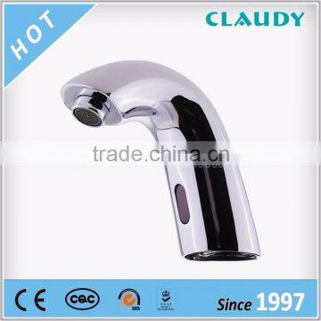 2016 Hot Sales Brass Chrome Finish AC DC ROHS Automatic Shut off Faucet