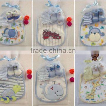 Factory Direct Sales baby hat bib Baby gift set newborn                        
                                                                                Supplier's Choice