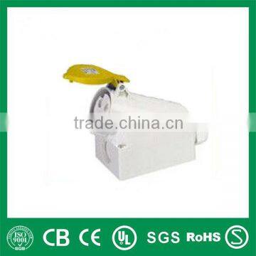 NEW LOW VOLTAGE PLUG AND SOCKETS