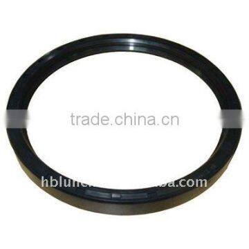 Oil seal for heavy truck