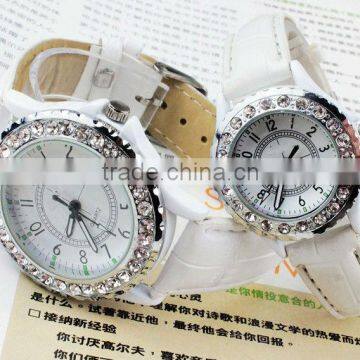 New quartz couple watches diamond couple watches pu leather couple watches