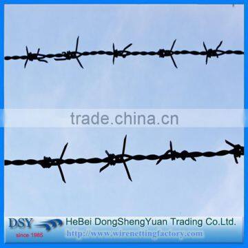 barbed wire by worker/used barbed wire for sale in anping factory/security farm fence with barbed wire mesh in anping manufactur