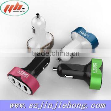 Emergency car battery charger 4400MA triple usb car charger