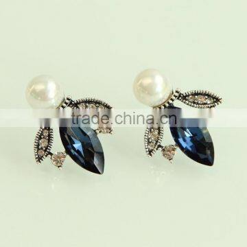 silver big pearl rhinestone alloy earrings