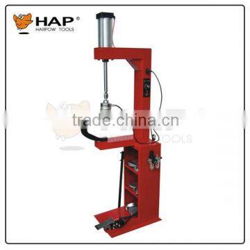 Vertical Type Heavy Duty Rubber Vulcanizing Machine