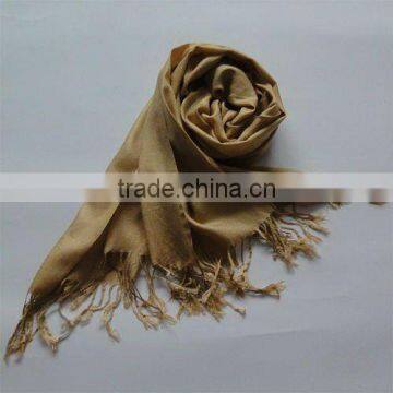 Classical Design Luxury Scarf With Wonderful Appearance