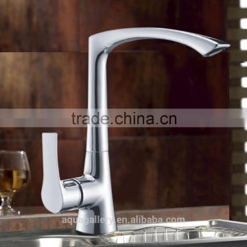 Single Handle Modern Brass Kitchen Tap