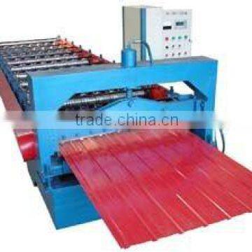 Trapezoidal Profile high quality Metal Roofing Sheet Roll Forming Machine gInnovative Roller Shutter Door Roll Forming Machine