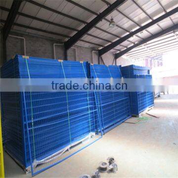 PVC coated welded construction fence for Canada