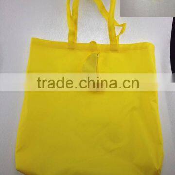 Banana shape foldable shopping bag