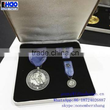 Factory high quality zinc alloy metal military medal with box