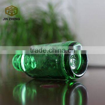 China Manufacture 100ml Green Boston Round Bottle With Srcew Cap photo-2