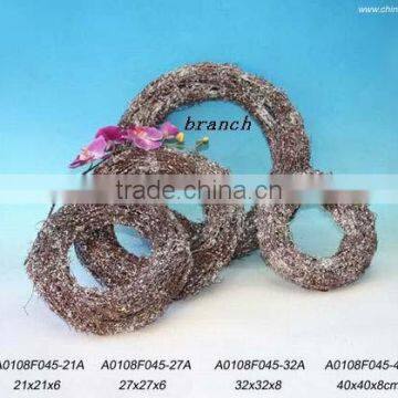 12"rattan christmas wreaths with snow