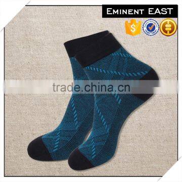 Low MOQ Wholesale OEM Custom Man Socks Business Cotton Socks Diamond Pattern photo-4
