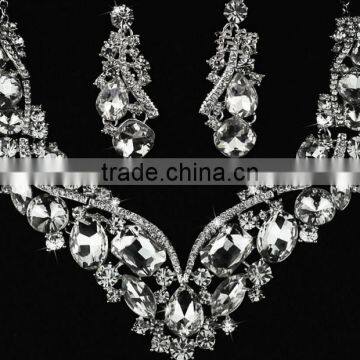 2016 High End Bridal Jewelry Set Shining Crystal Necklace and Earrings White Crystal Necklace and Earrings photo-3