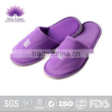 Factory direct wholesale slippers from China factory