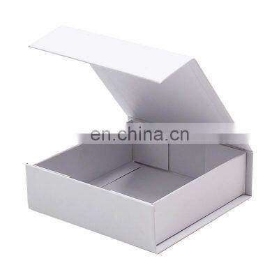 Small Square Plain White Folding Magnet Gift Box for Small Gift Packaging photo-4