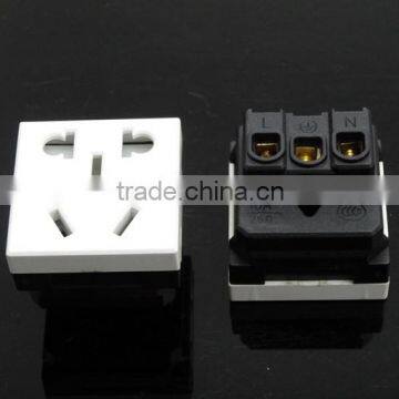 Good Manufacturer High Quality Output Rewireable AU Socket/EU Wall Extension Socket/Universal Socket photo-3