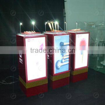 High Quality LED Acrylic Cosmetic Display Stand photo-2
