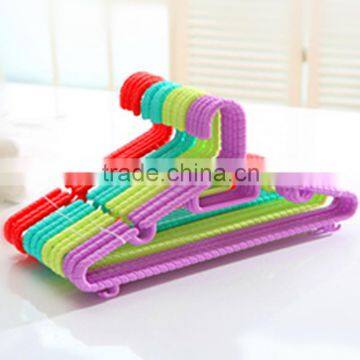 skid-proof plastic hanger,color as customized