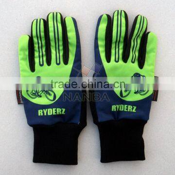 Winter Cycling Gloves Green With Black