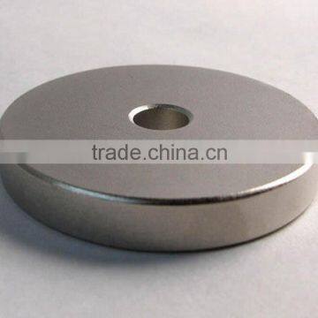 Round rare earth magnets with hole