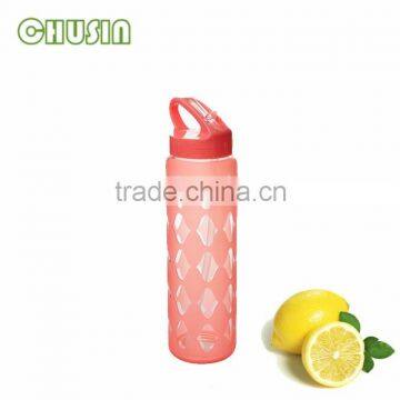 colorful borosilicate glass water bottle with silicone sleeve and fruit infuser