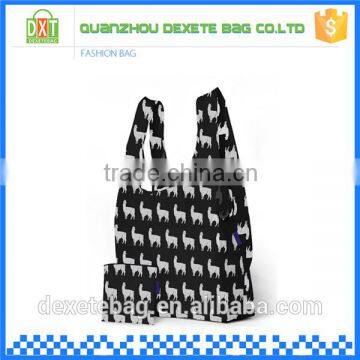 Cheap promotional wholesale shopping recycled folding bag into pouch