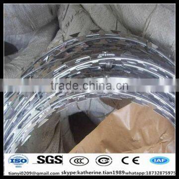 Bto-22 Concertina 300mm Concertina Razor Wire Metal Mesh Ribbion for Protection